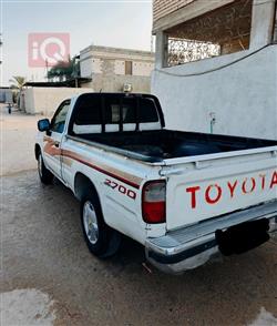 تويوتا هايلوكس